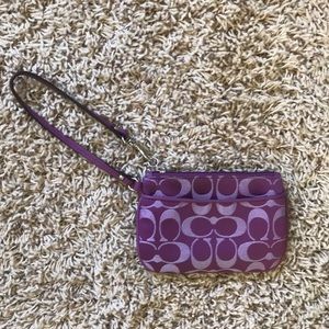 Coach wristlet wallet